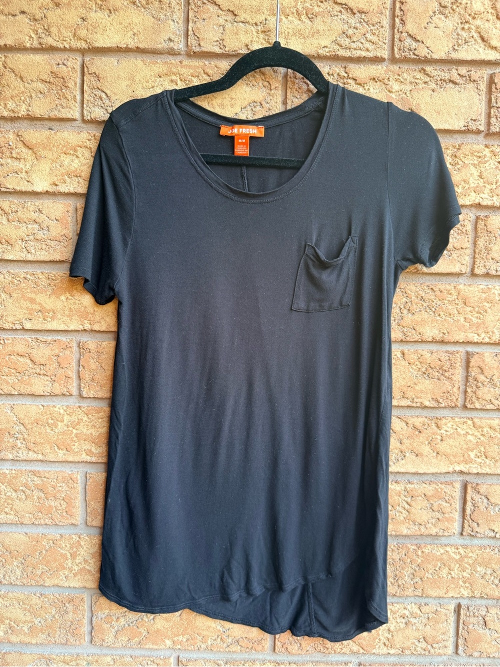 10/$25‎ • Joe Fresh Deep Scoopneck Pocket T-Shirt